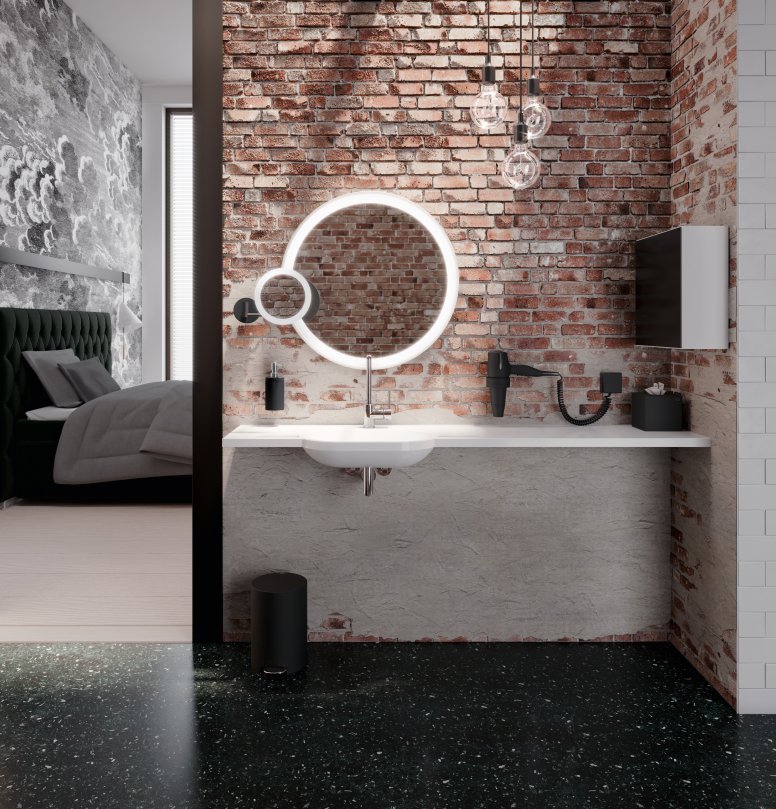 Universal products in hotel bathrooms